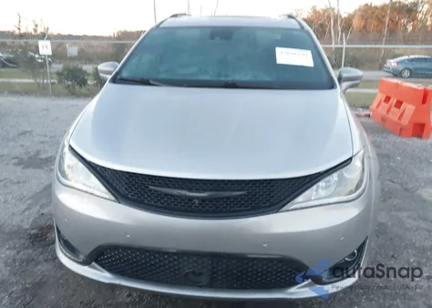 2019 Chrysler Pacifica Limited z USA, uszkodzony, nr VIN 2C4RC1GG5KR528682